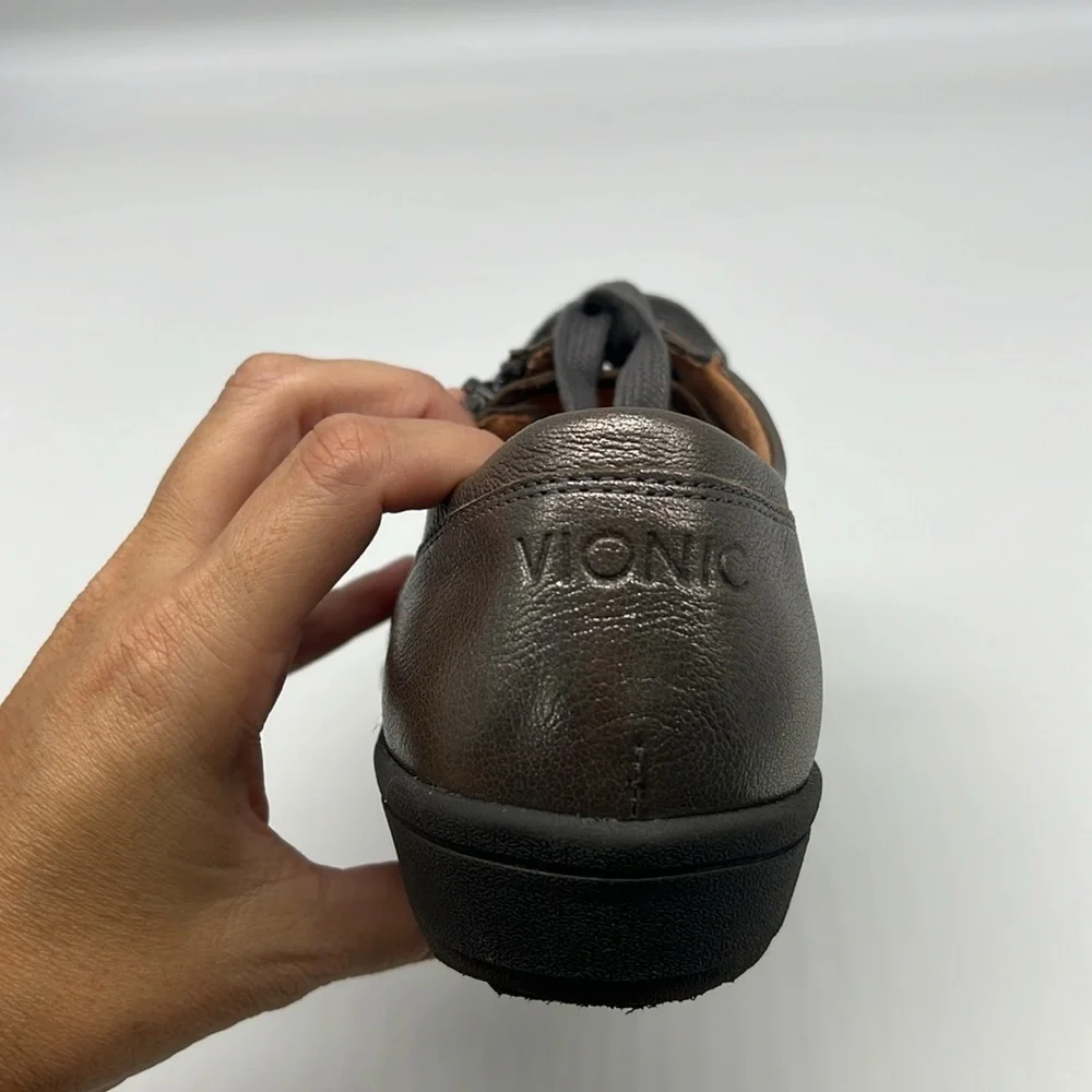 Vionic - Abigail Lace And Zip Up Pewter Metallic Lightweight Leather Sneaker SZ8